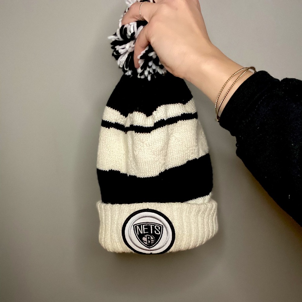 Nets toque - Picture 2 of 2